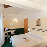 Eden 3*